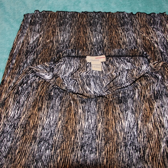 Patterned Skirt - Picture 6 of 7